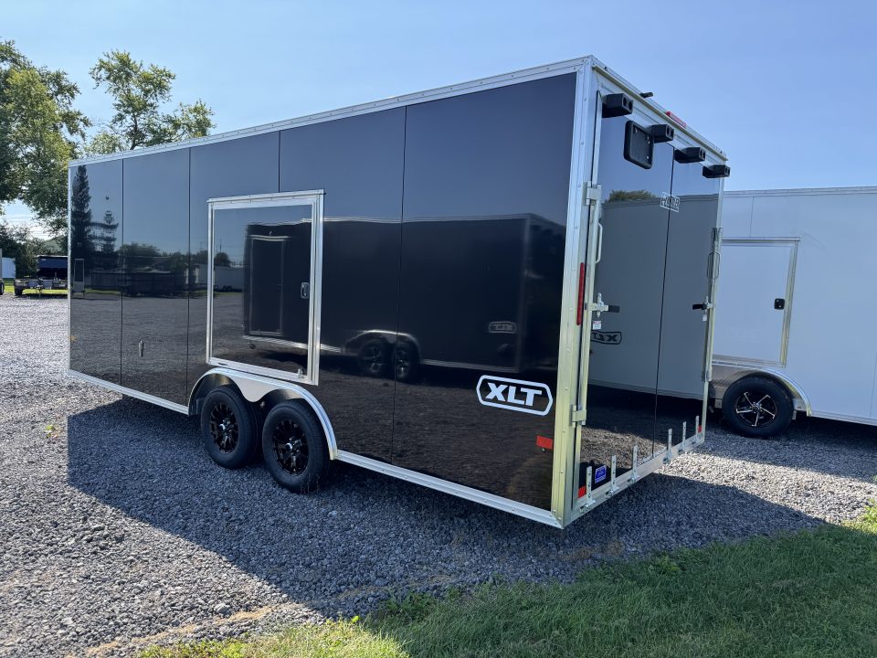 2027 E-Z Hauler photo 2
