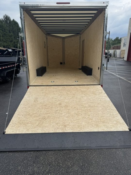 New 8.5 x 18 Look Element Se V-Nose Enclosed Cargo 10k