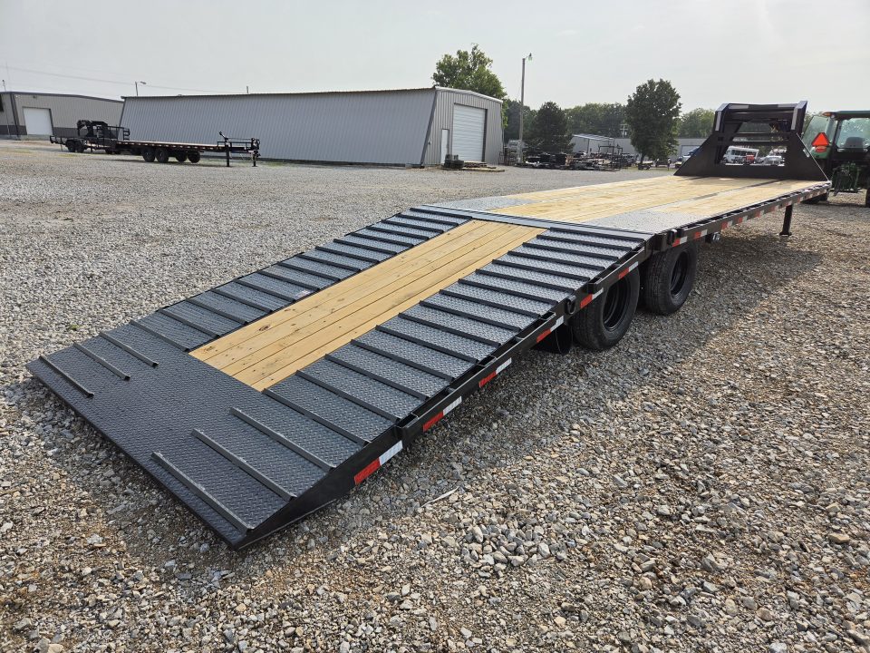 New 2027 Load Trail 102X34 TANDEM PO-PRO GOOSENECK W/12' CLETED TAIL 10K AXLES HYDROJACKS & TUFF WIRELESS