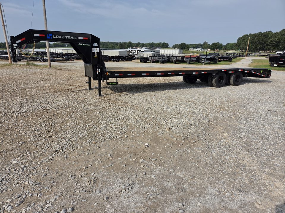 New 2027 Load Trail 102X32 TANDEM LO-PRO GOOSENECK W/12K AXLES 14PLY TIRES & MAX RAMPS