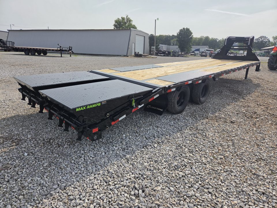 New 2027 Load Trail 102X32 TANDEM LO-PRO GOOSENECK W/12K AXLES 14PLY TIRES & MAX RAMPS
