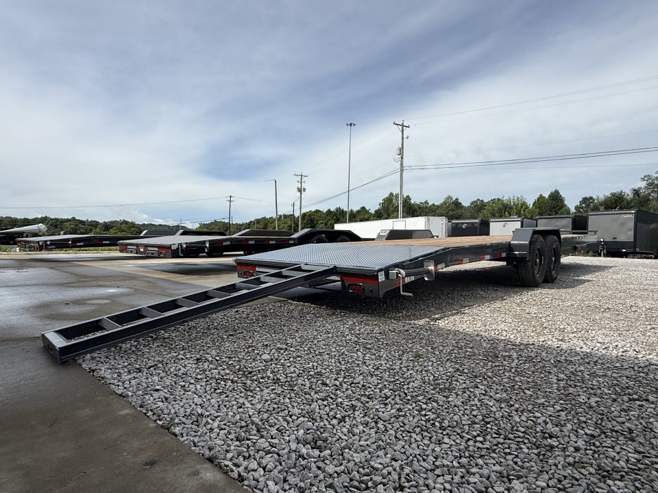 New Lamar Car Hauler 83x32 14k W/ 4' Dovetail