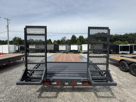 New Lamar Deck-Over 102x20 14K W/ 4' Dovetail & Stand Up Ramps