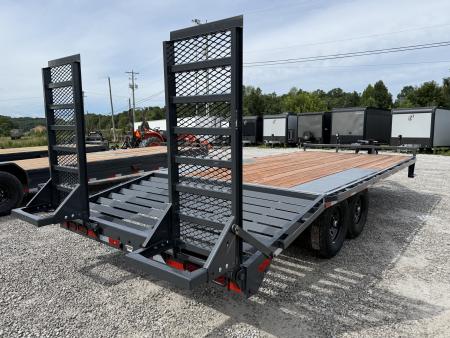 New Lamar Deck-Over 102x20 14K W/ 4' Dovetail & Stand Up Ramps