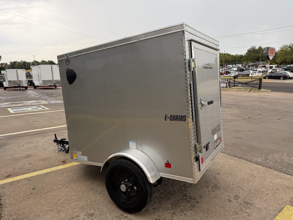 4×6 Enclosed Cargo Trailer photo 8