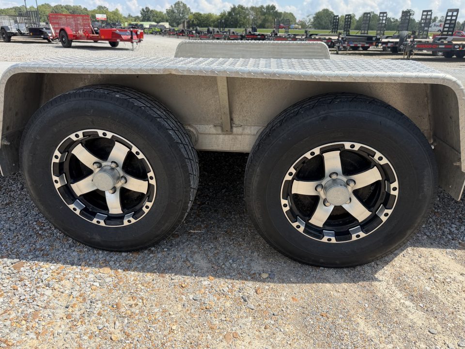 Used 2018 Bear Track 82"X20' 7K GVWR Aluminum Tilt Trailer