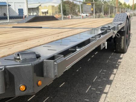 New 2027 Diamond C HXD 102"x24' - 23K Equipment Tilt Trailer