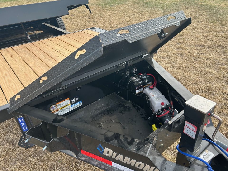 New 2027 Diamond C 102x24 Tandem 23K Pro Tilt w/ 6' Stationary Deck & Drive Over Fenders