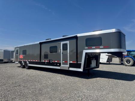 New 2027 Logan Coach Sport Hauler Toy Hauler 16'X16'