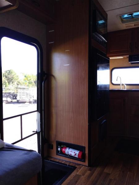 Used 2016 Ford E-350 Thor Majestic RV Rare model 19G. Shortest Class C Out There!. 5.4 V8 Other Recreational Vehicle