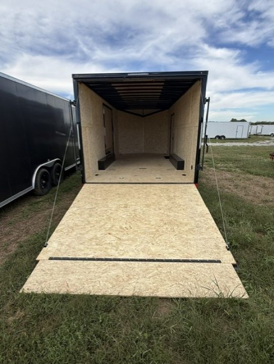 Used 2023 Formula Trailers CONQUEST 8.5x18 BLACKOUT w. UTV ESACPE DOOR Cargo / Enclosed Trailer