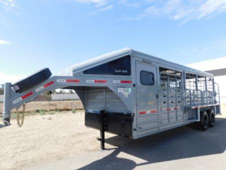 New 2027 Swift Built Trailers 22' Stock Combo 18+4 Trailer
