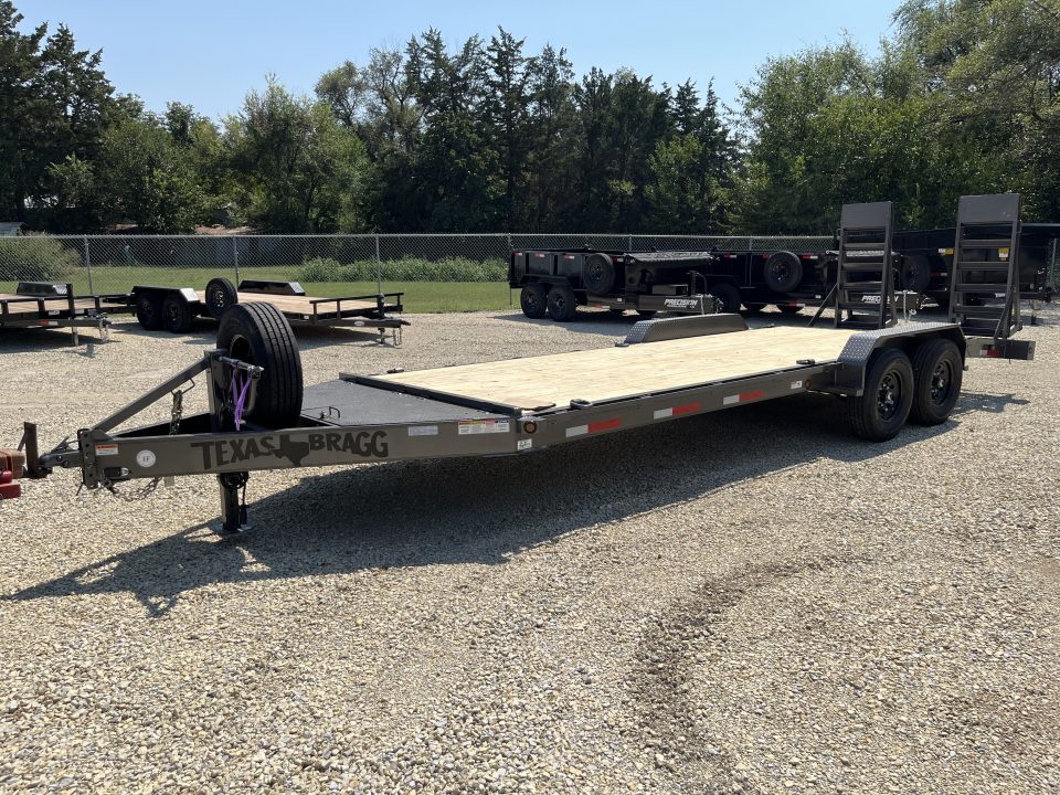 New 2026 Texas Bragg Trailers 83"x22' Boss Equipment Trailer