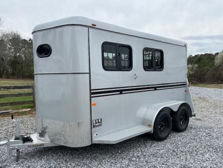 New 2027 Bee 2 Horse Slant Load w/Drops BP Horse Trailer