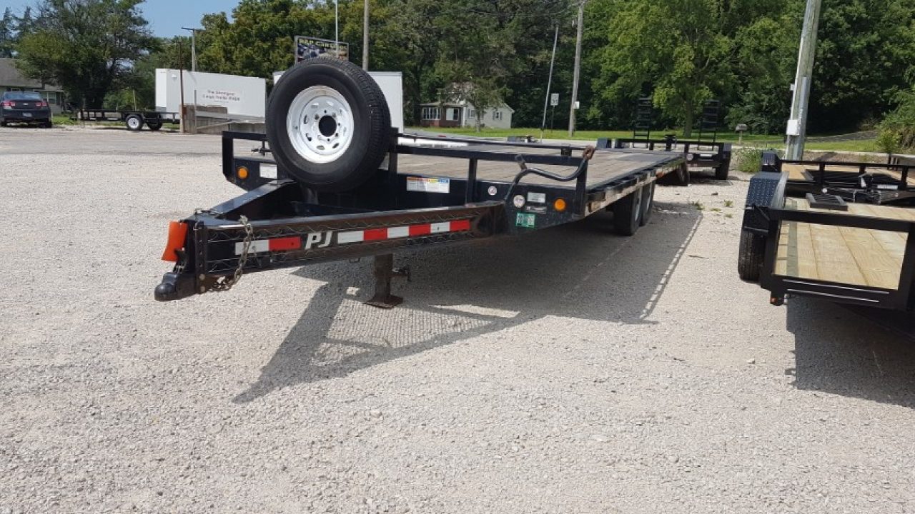 Used 2020 PJ Trailers 8.5 x 24 Deckover 14K Equipment Trailer
