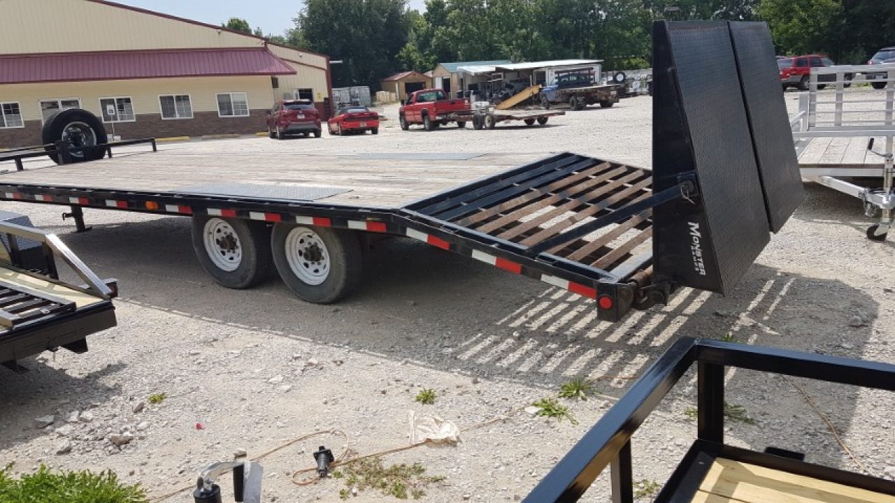Used 2020 PJ Trailers 8.5 x 24 Deckover 14K Equipment Trailer