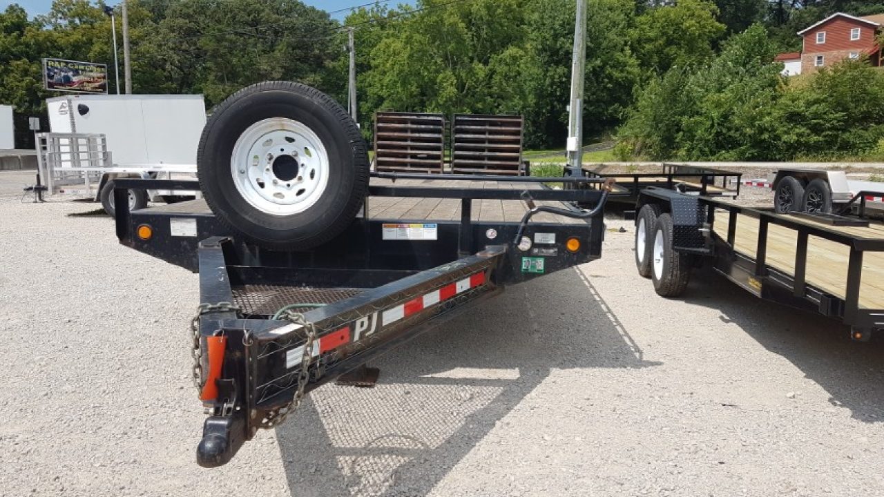 Used 2020 PJ Trailers 8.5 x 24 Deckover 14K Equipment Trailer