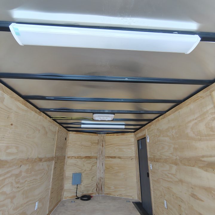 New 2026 Mammoth 8.5x18 TA ,7' interior height, 3.5k axles, ac/heat, 30 amp electrical package, .080 polycore Cargo / Enclosed Trailer