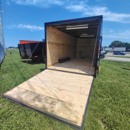 New 2026 Mammoth 8.5x18 TA ,7' interior height, 3.5k axles, ac/heat, 30 amp electrical package, .080 polycore Cargo / Enclosed Trailer