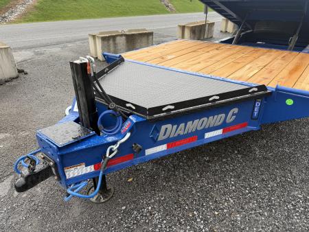 New 2026 Diamond C DET210 DECK OVER POWER TILT **ABS BRAKES** HYDRO JACK , SOLAR CHARGER,WIRELESS REMOTE