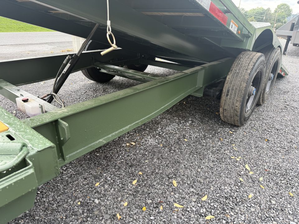 New 2026 Diamond C HXD210 GOOSENECK DRIVE OVER FENDER TILT TRAILER **ABS BRAKES** HYDRO JACKS