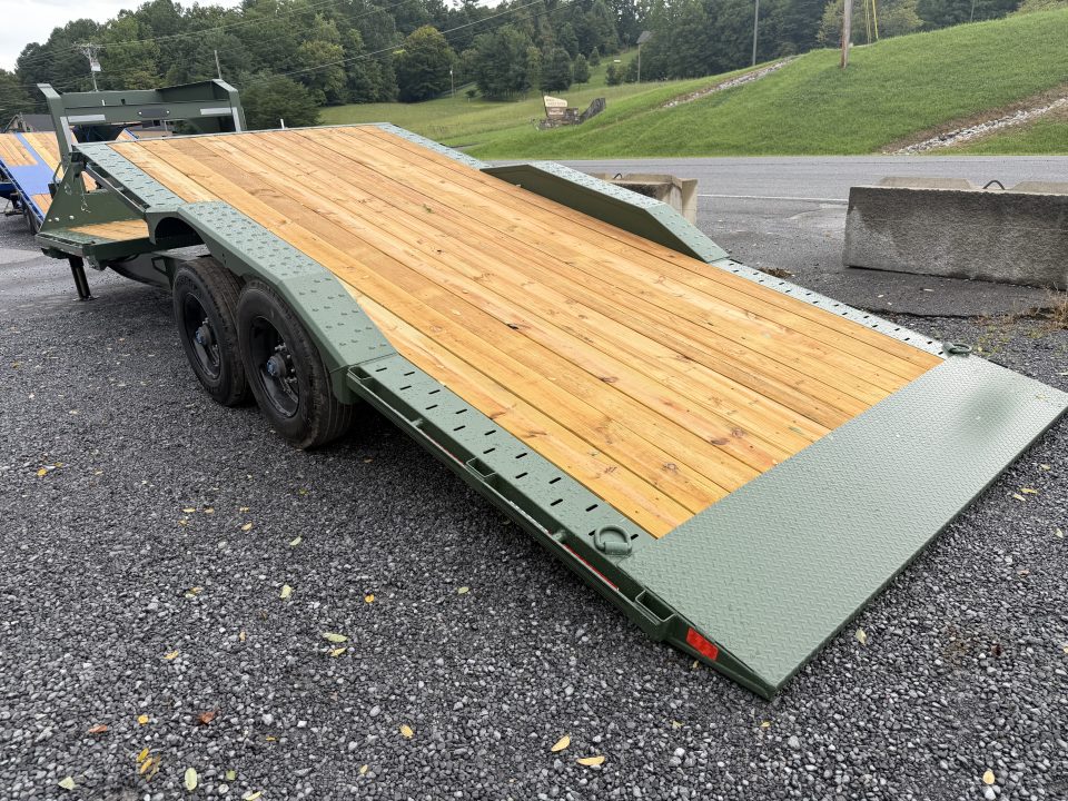 New 2026 Diamond C HXD210 GOOSENECK DRIVE OVER FENDER TILT TRAILER **ABS BRAKES** HYDRO JACKS