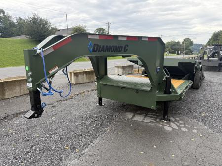 New 2026 Diamond C HXD210 GOOSENECK DRIVE OVER FENDER TILT TRAILER **ABS BRAKES** HYDRO JACKS