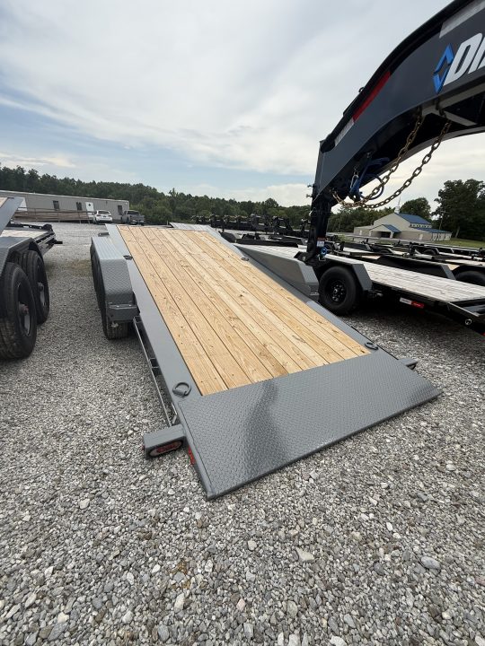 New 2027 Diamond C HDT 307 24’ Tilt Trailer, 24K GVWR, ABS BRAKES, 2SPD DROP LEG JACK, 14 PLY TIRES REMOVABLE FENDERS