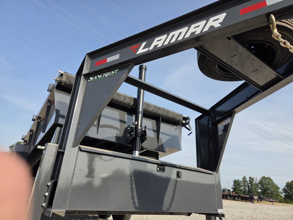 New 2027 Lamar 83X16 TRIPLE 21K GOOSENECK TELESCOPIC DUMP W/24" SIDES 7GAUGE FLOOR & 17.5/16PLY