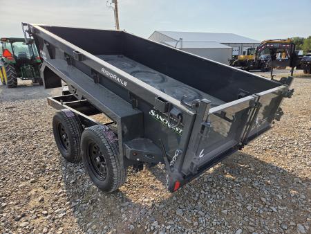 New 2027 Lamar 60X10 TANDEM 7K DUMP W/18" SIDES & SPREADER GATE
