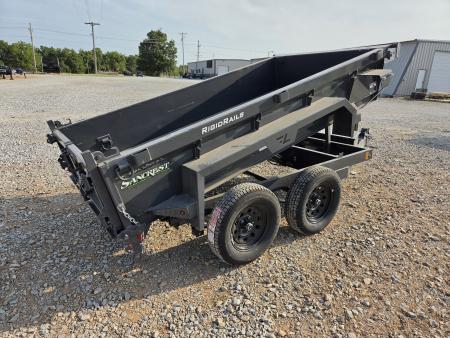 New 2027 Lamar 60X10 TANDEM 7K DUMP W/18" SIDES & SPREADER GATE