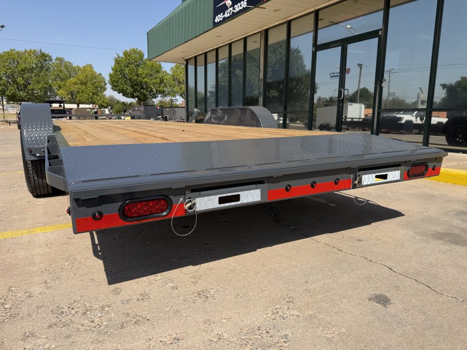 New #157942 2027 LAMAR CC 24 X 83 TANDEM AXLE 10K WOOD FLOOR CAR HAULER