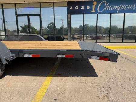 New #157942 2027 LAMAR CC 24 X 83 TANDEM AXLE 10K WOOD FLOOR CAR HAULER