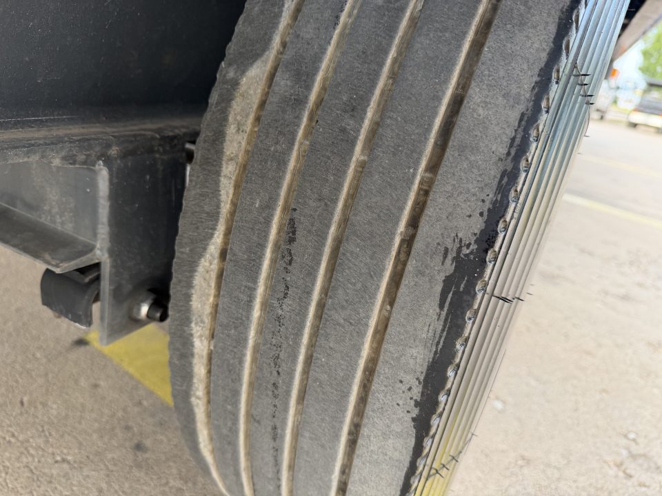 Used #151021 USED 2026 LAMAR FS 40 X 102 14K DECKOVER GOOSENECK W/ RHINO RAMPS