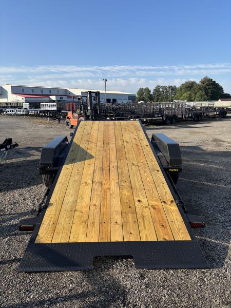 New 2027 Big Tex Trailers 83'x20 (16+4) 16TL Equipment Trailer
