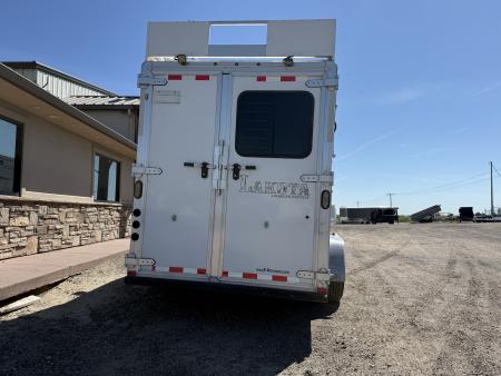 Used 2014 Lakota C311 Horse Trailer
