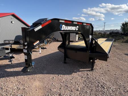 New 2027 Diamond C Trailers FMAX212 HDT 32X102 Gooseneck