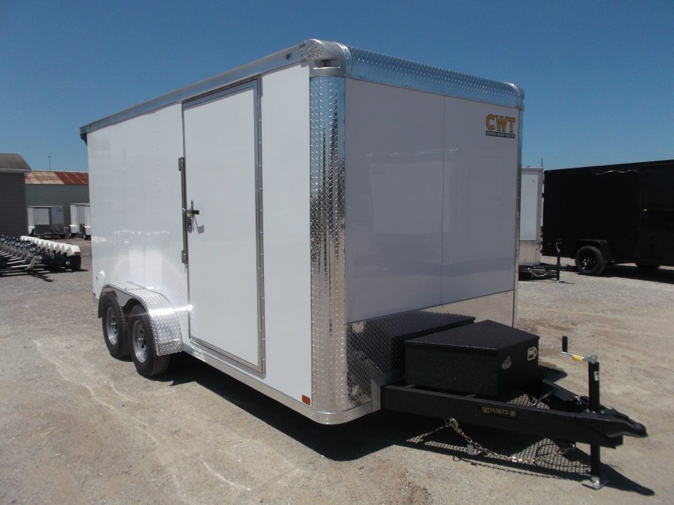 2027 Covered Wagon photo 2