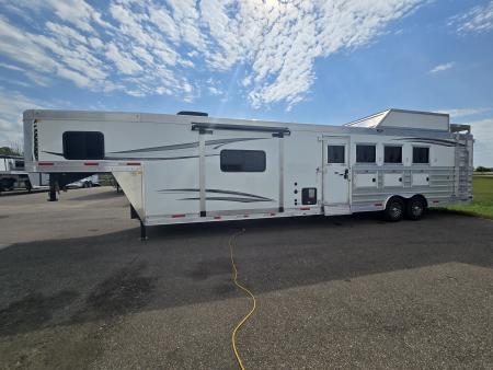 New 2027 Merhow Stampede 4 Horse Sideload
