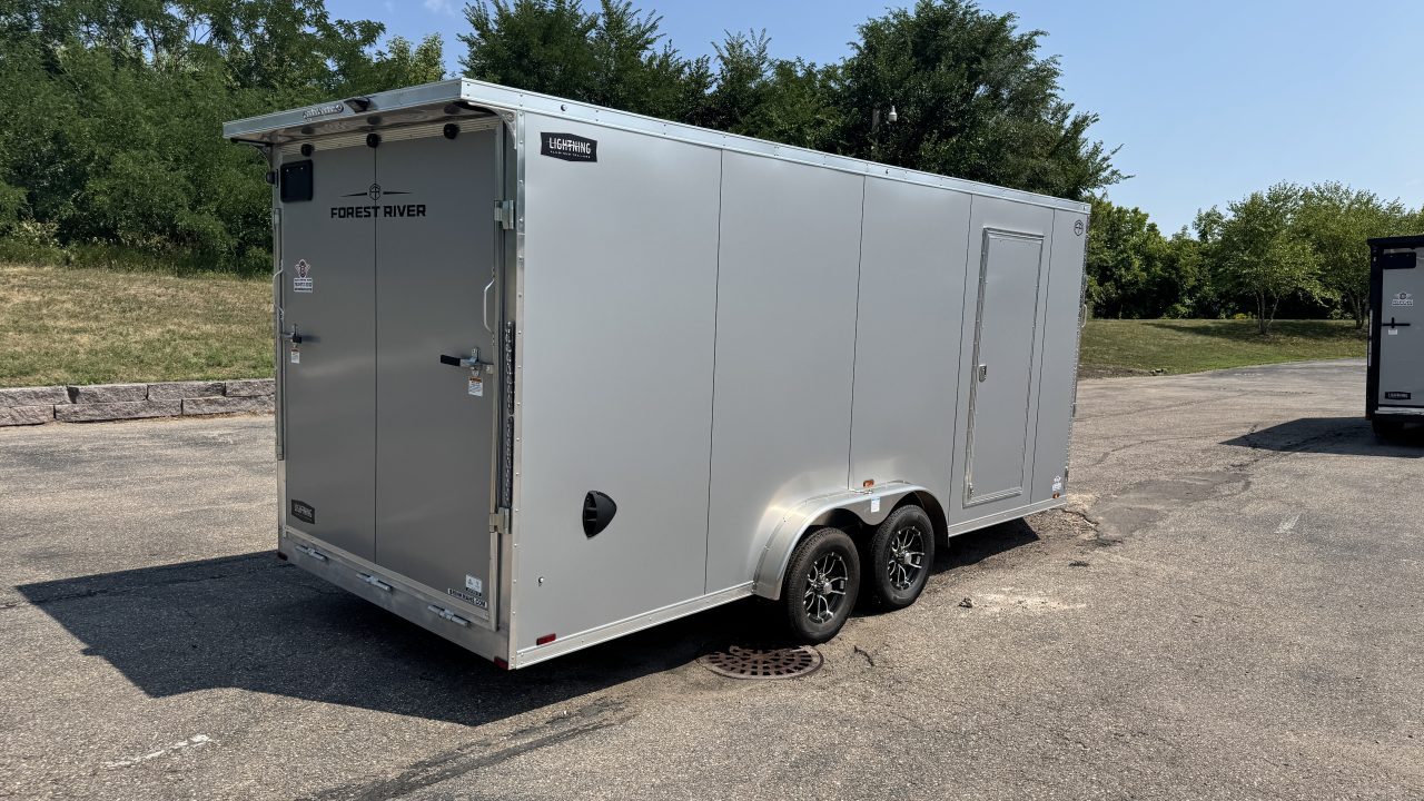2027 Lightning 7.5x23 Snowmobile Trailer photo 4
