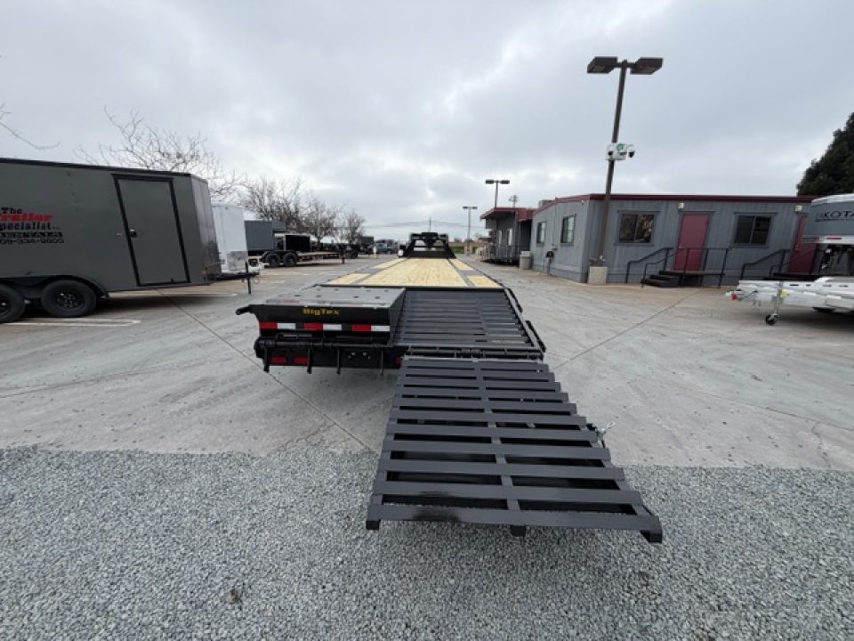 New 2027 Big Tex Trailers 14GN-40D5A-MR 8.5FT X 40FT 15.9K GVW Equipment Trailer