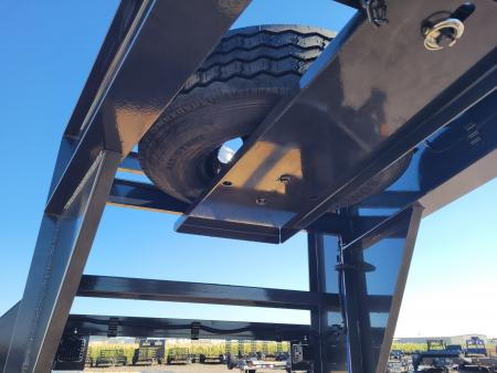 New 2027 Load Trail 102"X36' Gooseneck Hydraulic Dovetail Trailer