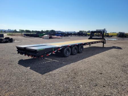 New 2027 Load Trail 102"x32' Gooseneck Triple Axle Deckover Trailer