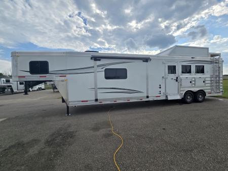 New 2027 Merhow Stampede 3 Horse