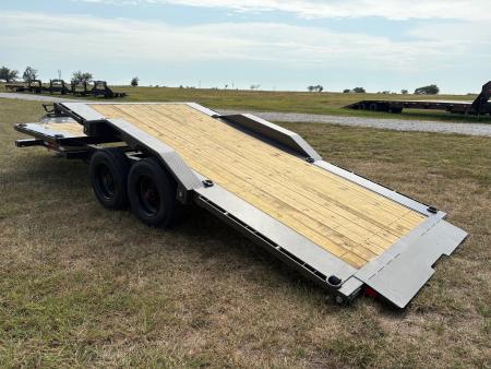 New 2027 MAXX-D 102x22 Tandem 21k Gravity Tilt Trailer W/ Drive Over Fenders & 6' Stationary Deck