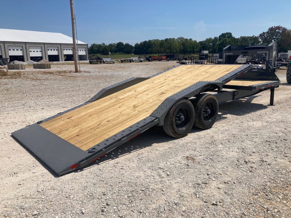New 2027 Diamond C Trailers 102x24 TANDEM 20K GN TILT W/ 18' TILT BED, 6' STATIONARY DECK, HYDROJACKS & SOLAR CHARGER Tilt Trailer