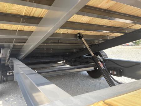 New 2027 Diamond C Trailers 102x24 TANDEM 20K GN TILT W/ 18' TILT BED, 6' STATIONARY DECK, HYDROJACKS & SOLAR CHARGER Tilt Trailer