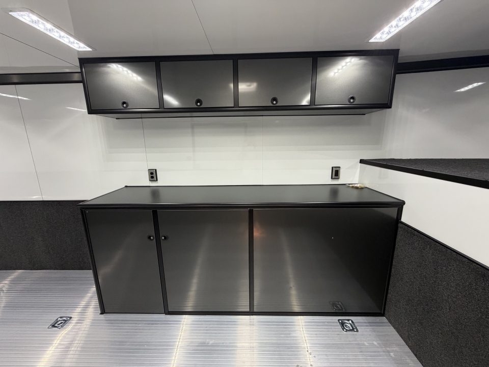 New 202 8.5X407 inTech GOOSENECK RACE TRAILER