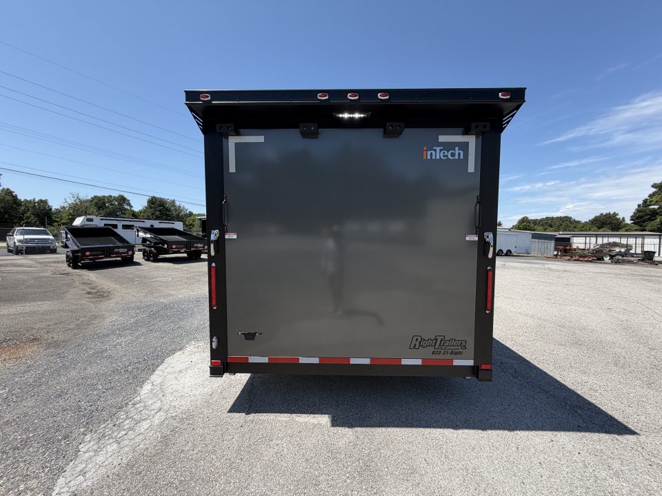 New 202 8.5X407 inTech GOOSENECK RACE TRAILER