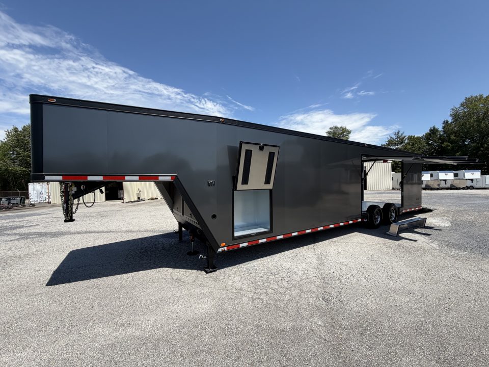 New 202 8.5X407 inTech GOOSENECK RACE TRAILER